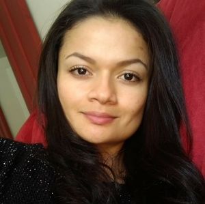 Meet your Posher, Daniela